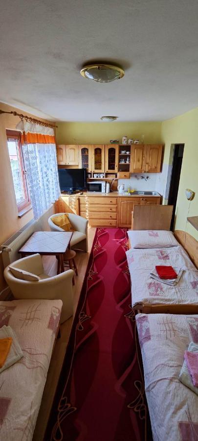 Homestay Machom Oscadnica Ngoại thất bức ảnh